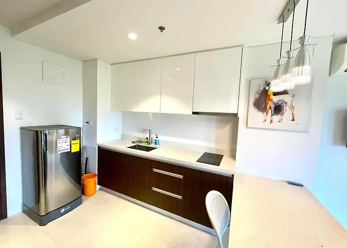 アパート Tambuli Seaside Living - Fully Furnished Premium